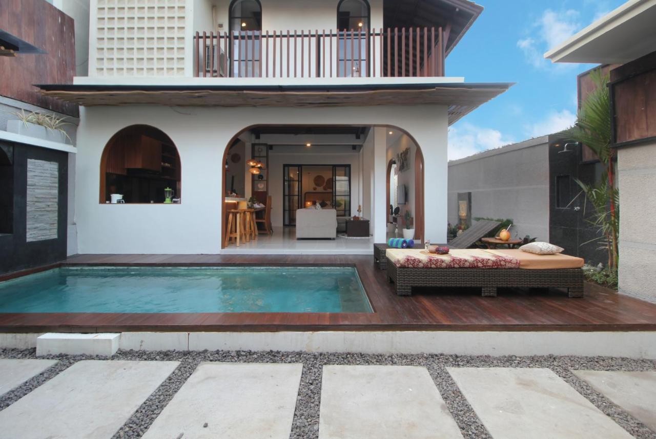 Sudha Villa Bali Anyelir Seminyak Exterior foto